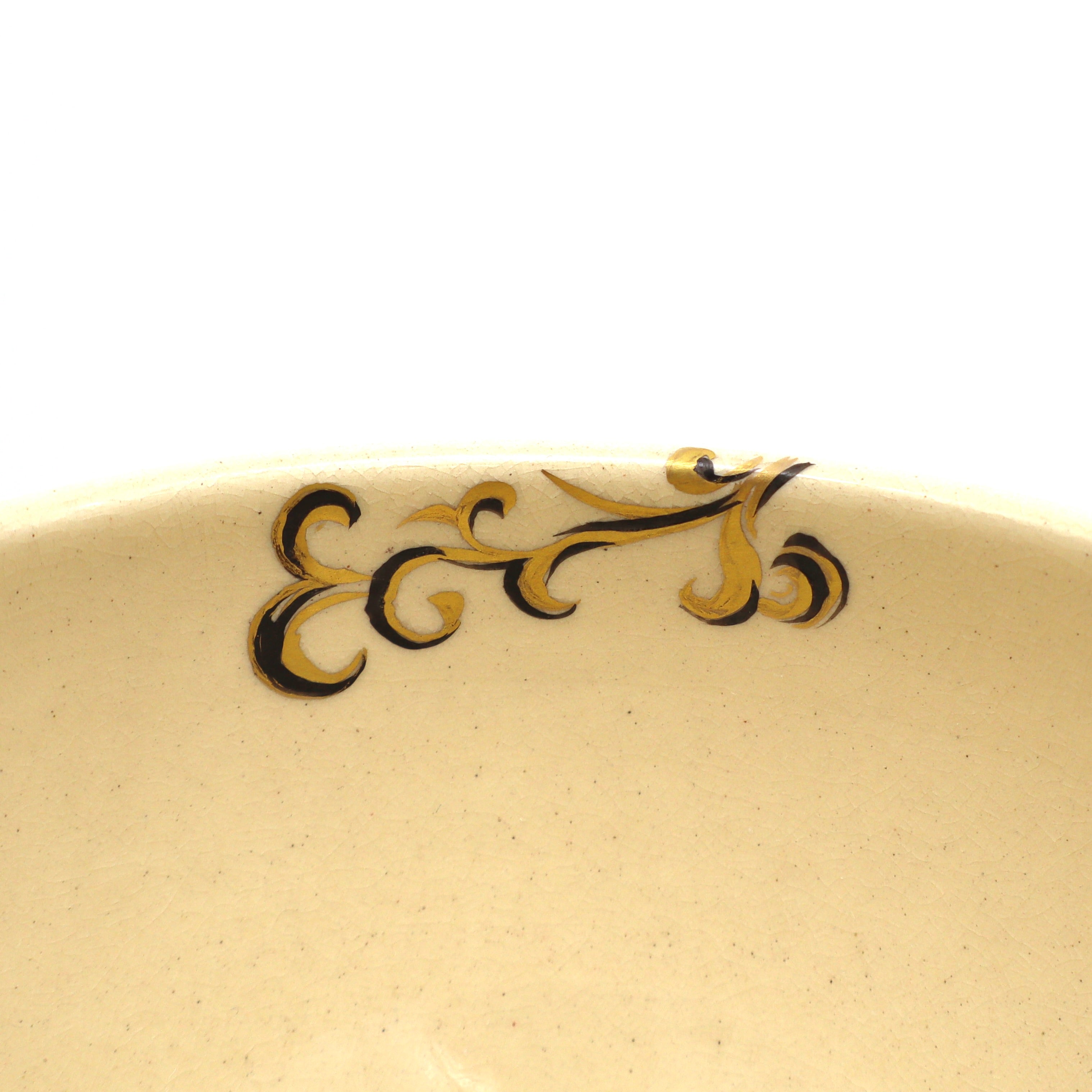 Inner rim gold scroll design Hakuba pony matcha chawan