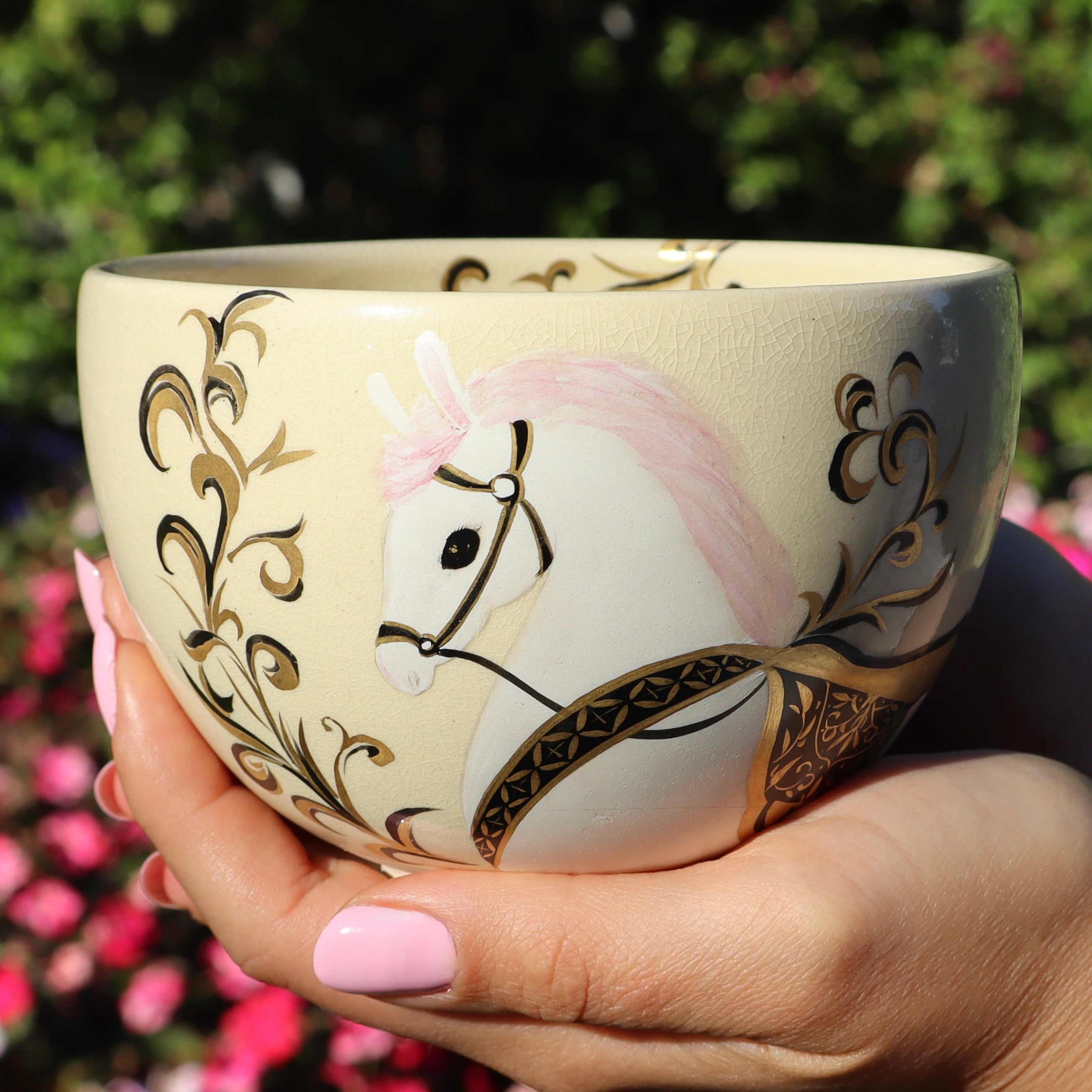 "Hakuba" Pony Matcha Chawan Bowl with Signed Box