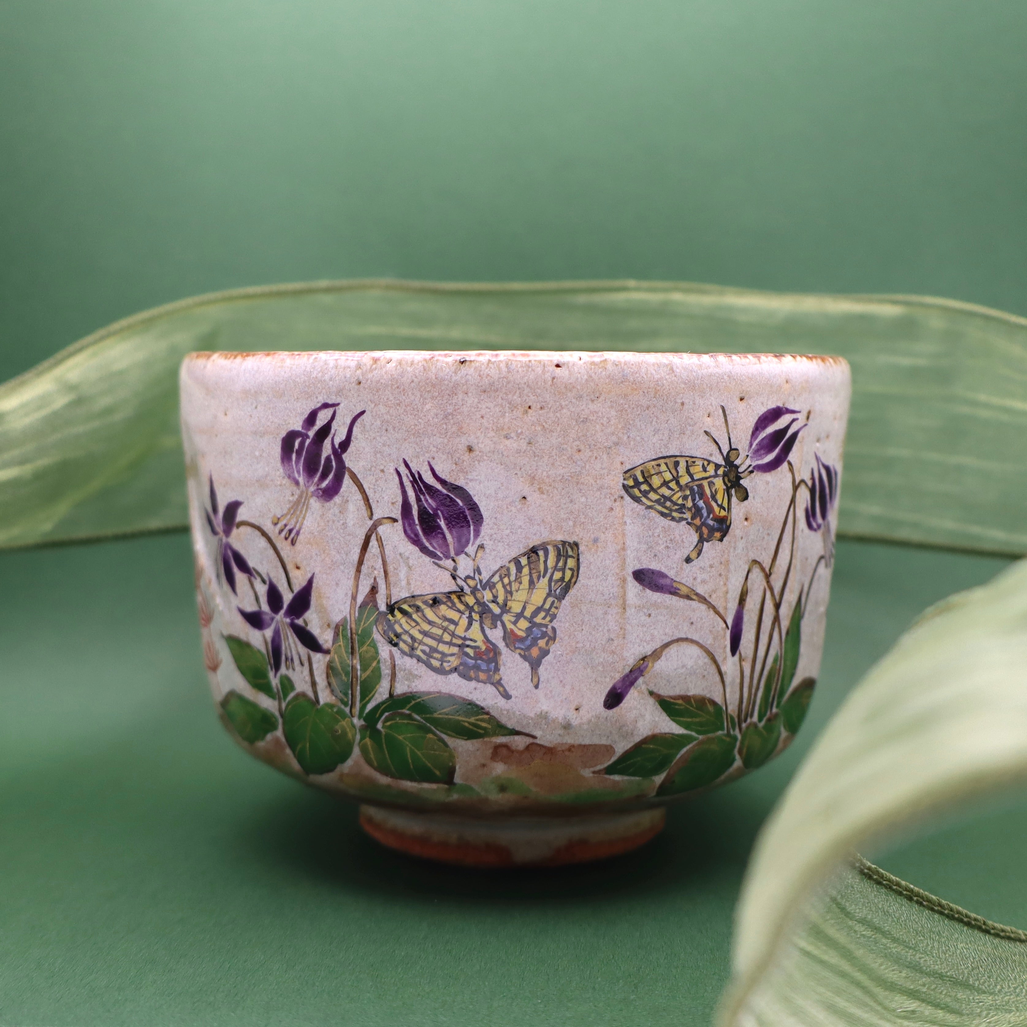 Swallowtail Butterflies on Purple Odamaki Chawan